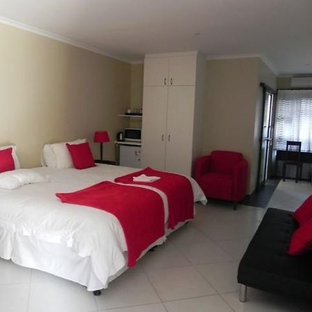 Kings Guest House Westville Extérieur photo