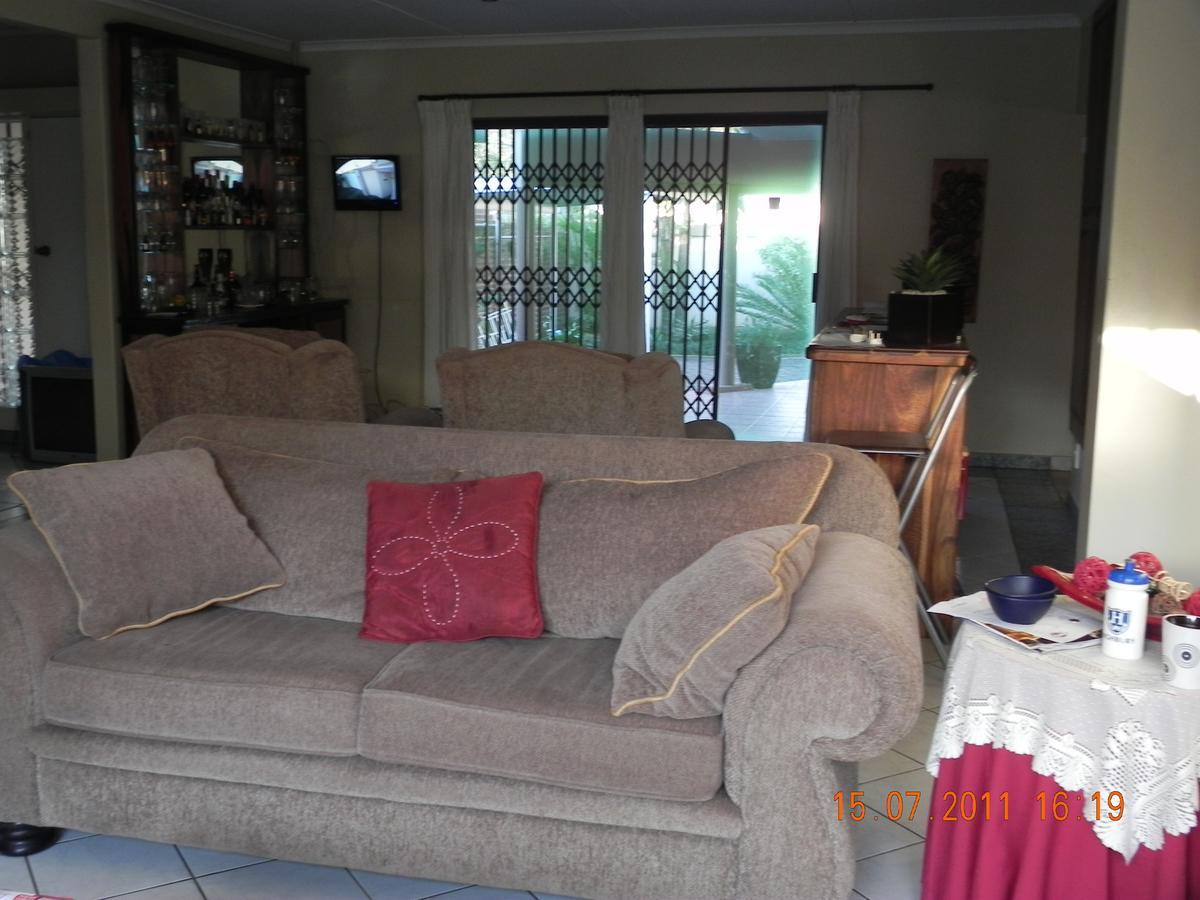 Kings Guest House Westville Extérieur photo