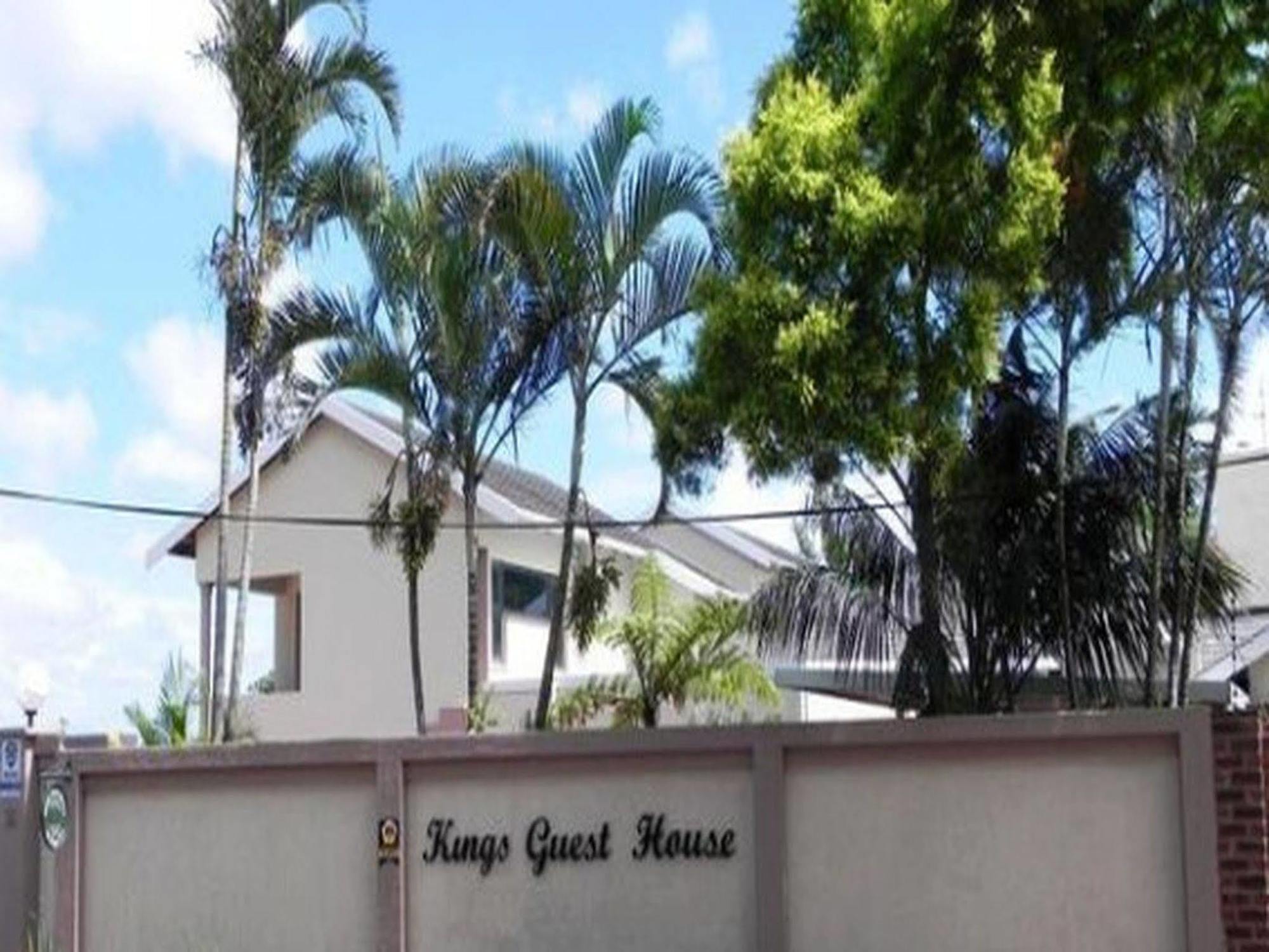 Kings Guest House Westville Extérieur photo